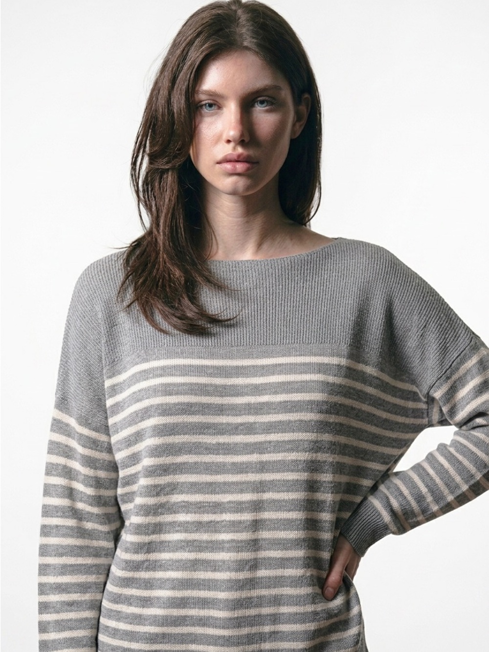 NWOT 41 Hawthorne XXL Striped Gray and Cream lightweight Sweater
